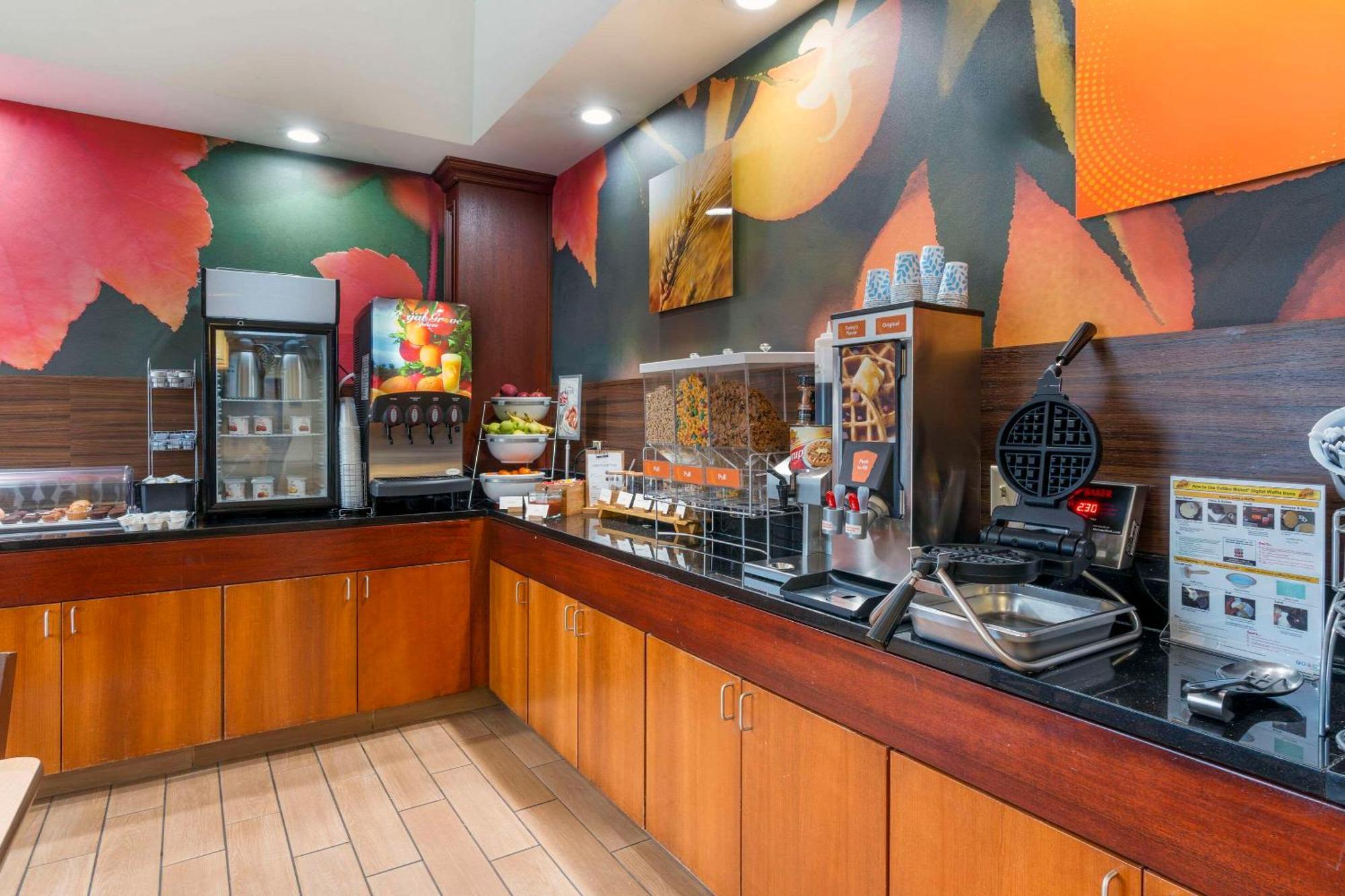 Hotel Comfort &