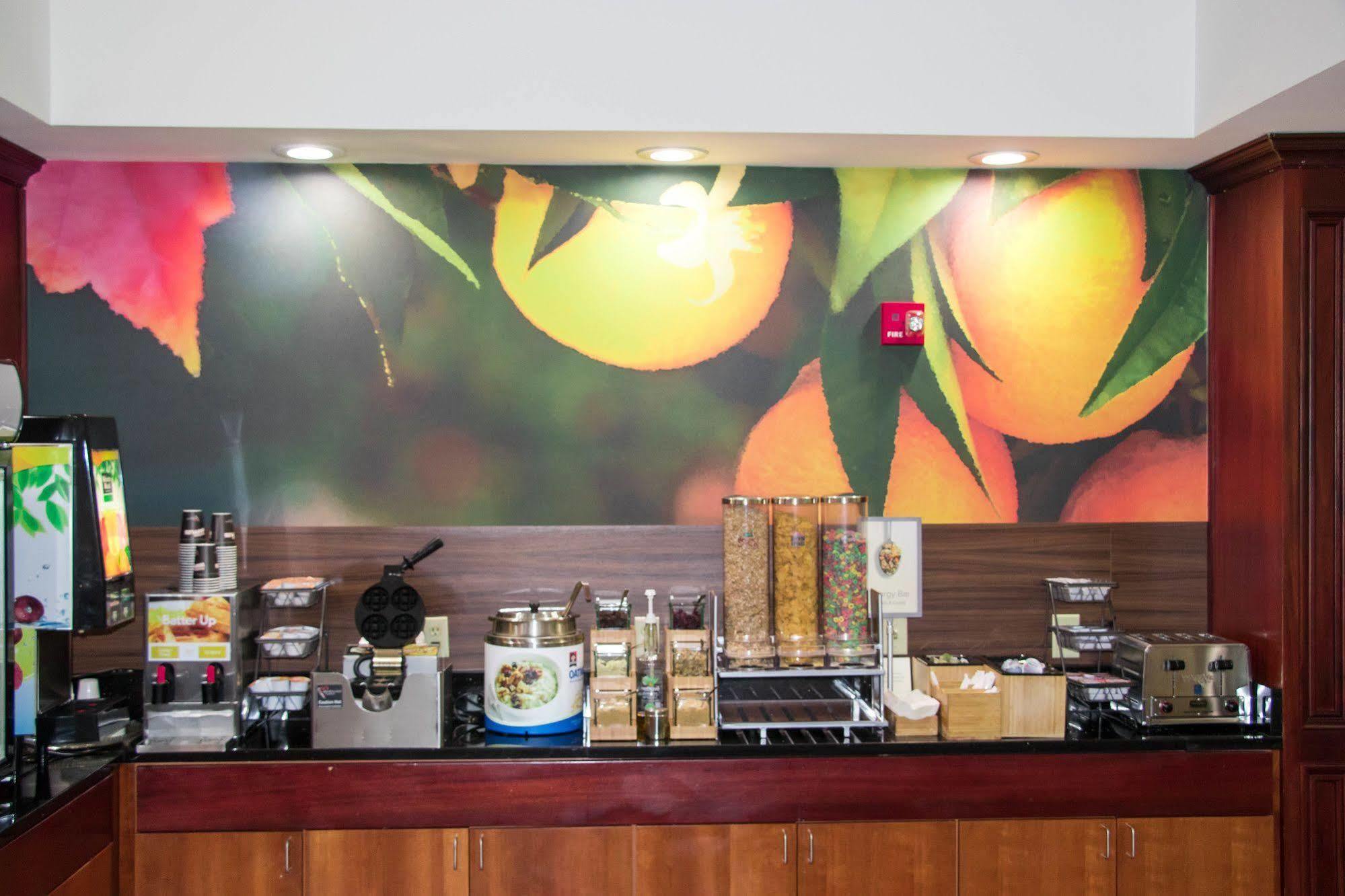 Hotel Comfort & Berea